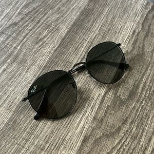 Ray ban sunglasses
